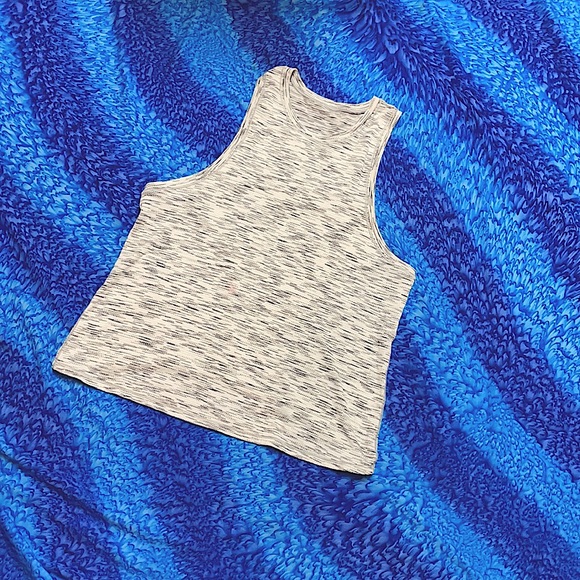 ✨ Lululemon athletic ✨ - Picture 3 of 4